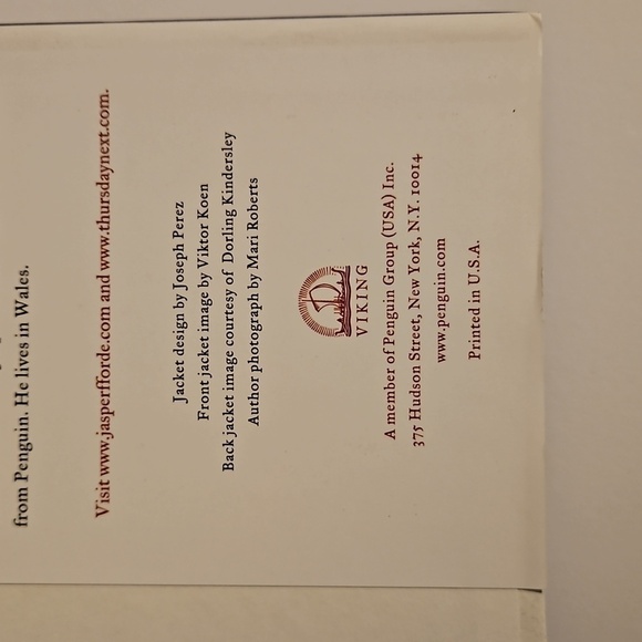 Thursday Next Jasper F forde Viking Publisher Home Accents Cofffe Table Books - Picture 7 of 13